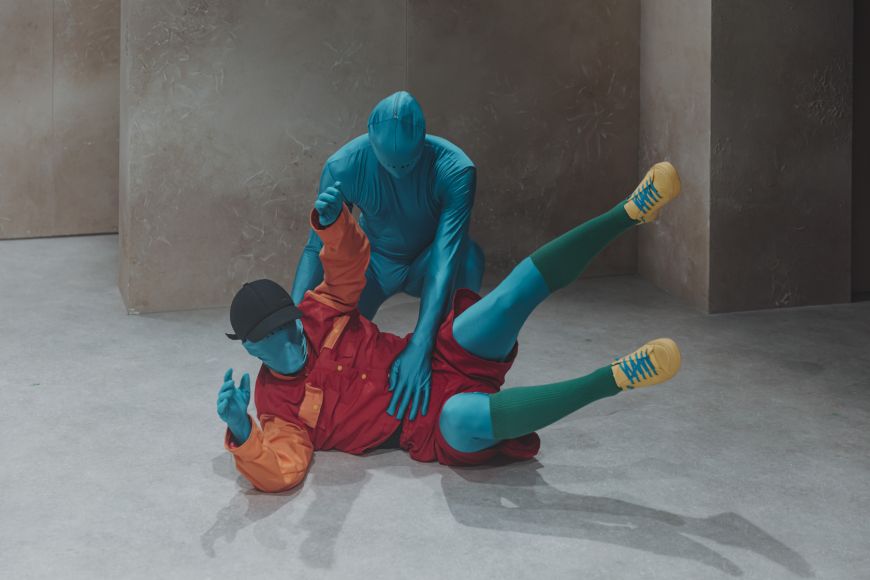 TEATRECBS's tweet image. 🔵🟠🔴 “Thauma” vol dir sorpresa o meravella, estranyesa i incredulitat davant d&apos;allò que ens envolta, per tant, és l’origen del coneixement.

Un poema escènic d’Andreu Martínez i Magda Puig i escenografia de Víctor Peralta.

📍THAUMA
📅28/11
⏰20h
👉teatredelloret.cat