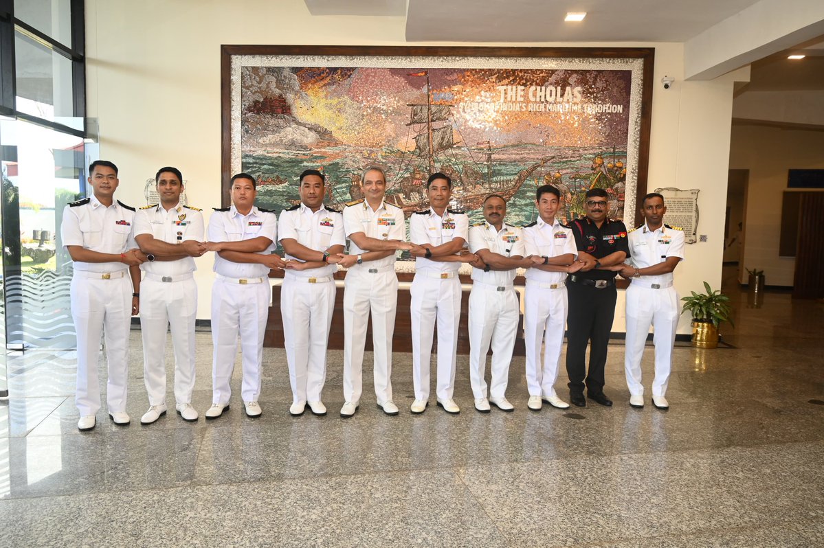 InNwc's tweet image. A Delegation from Myanmar Navy led by Cmde Kyaw Swa Htet visited #InNWC today. The engagement facilitated meaningful professional interactions and sharing of best practices &amp;amp; practical insights on training, while fostering deeper understanding of shared maritime challenges. 
🇮🇳…