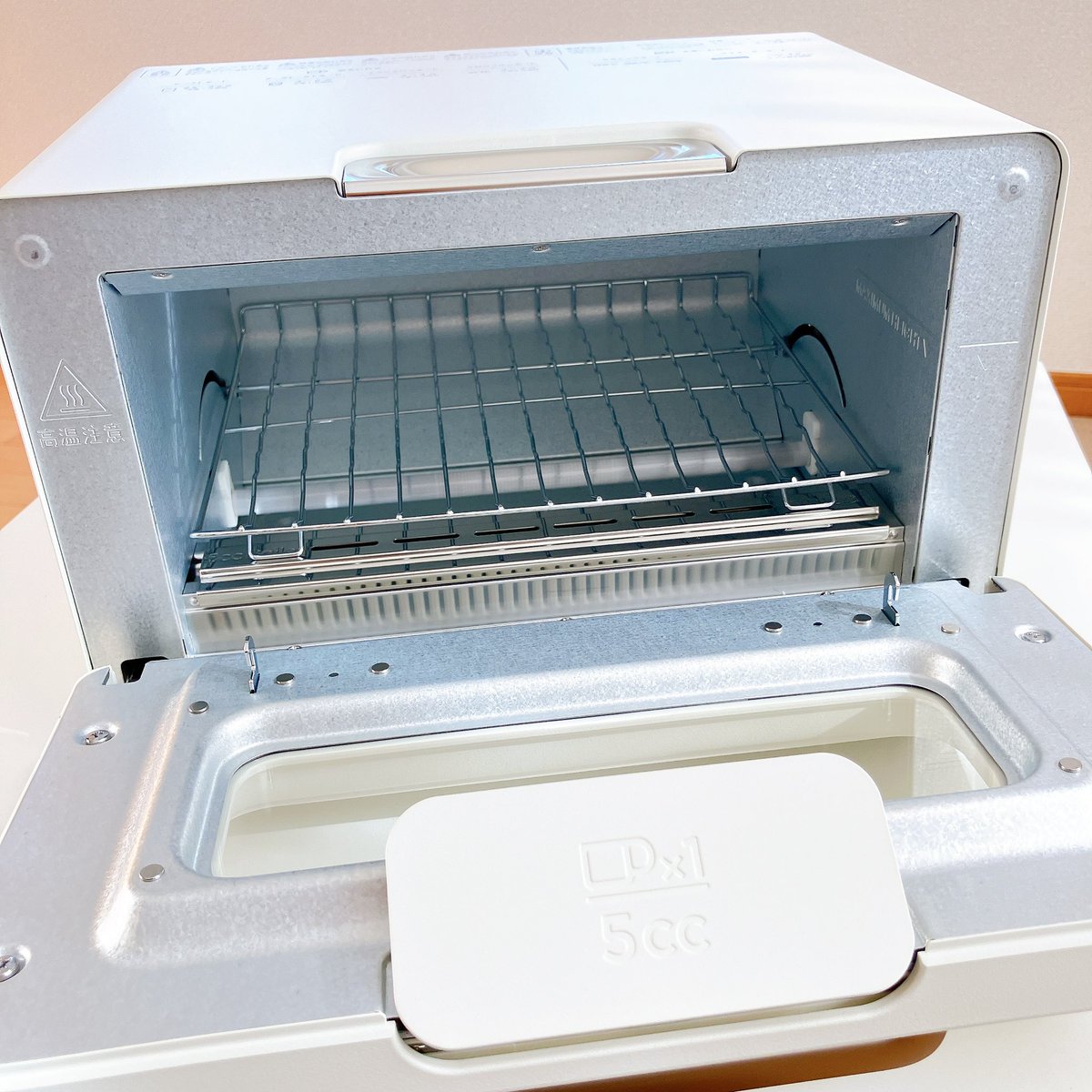 harukazeee223's tweet image. Hondaクルマタイムライン様
@HondaKurumaTL

N-ONE e:Parkキャンペーンにて
◽️BALMUDA The Toaster Pro
を頂きました🎁

憧れのトースター.ᐟ.ᐟ
ありがとうございます🥹💕

外サクッ中フワッ
最高に美味しいトーストが
焼けました🍞𓈒𓏸︎︎︎︎

N-ONE e:Park楽しかったです🚙 ⸒⸒

#春風の当選報告