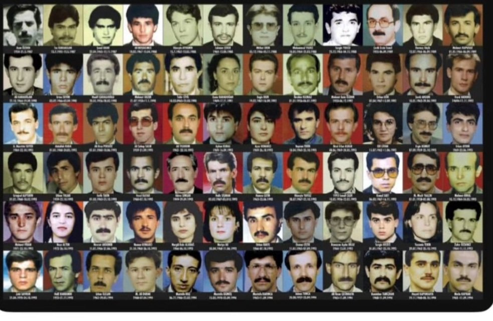 Başöğretmen Mustafa Kemal Atatürk ve şehit öğretmenlerimiz başta olmak üzere tüm  öğretmenlerimizin öğretmenler günü kutlu olsun.