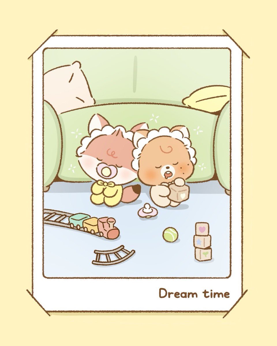 mintchocrenjun's tweet image. FFFFFUUUXK BBY JJUN WITH A CUTE YELLOW ONESIE 😭😭😭