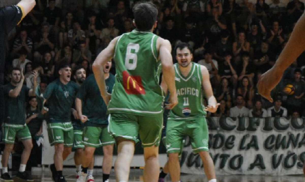 Básquet local: arrancan las semifinales de Primera labrujula24.com/notas/2025/11/…