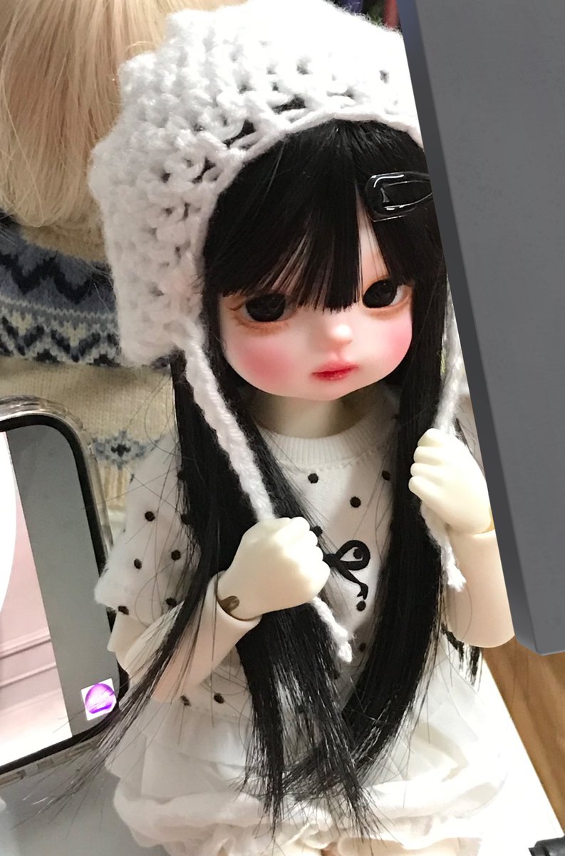 ppogeull's tweet image. #트인덕장터 교환글 
플러피치 코지 교환 구합니다! 메이크업은 전오너분께서 무료멬 오더권으로 받으셨어요! 송곳니가 있으면 귀여울것 같아 제가 직접 아크릴로 그렸는데 지우기를 원하신다면 지워드려요. 금방 안찾아지면 품어요..작년 6월분이라 아직 많이 하얗습니당!! 콕콕 많이 찔러봐주세용