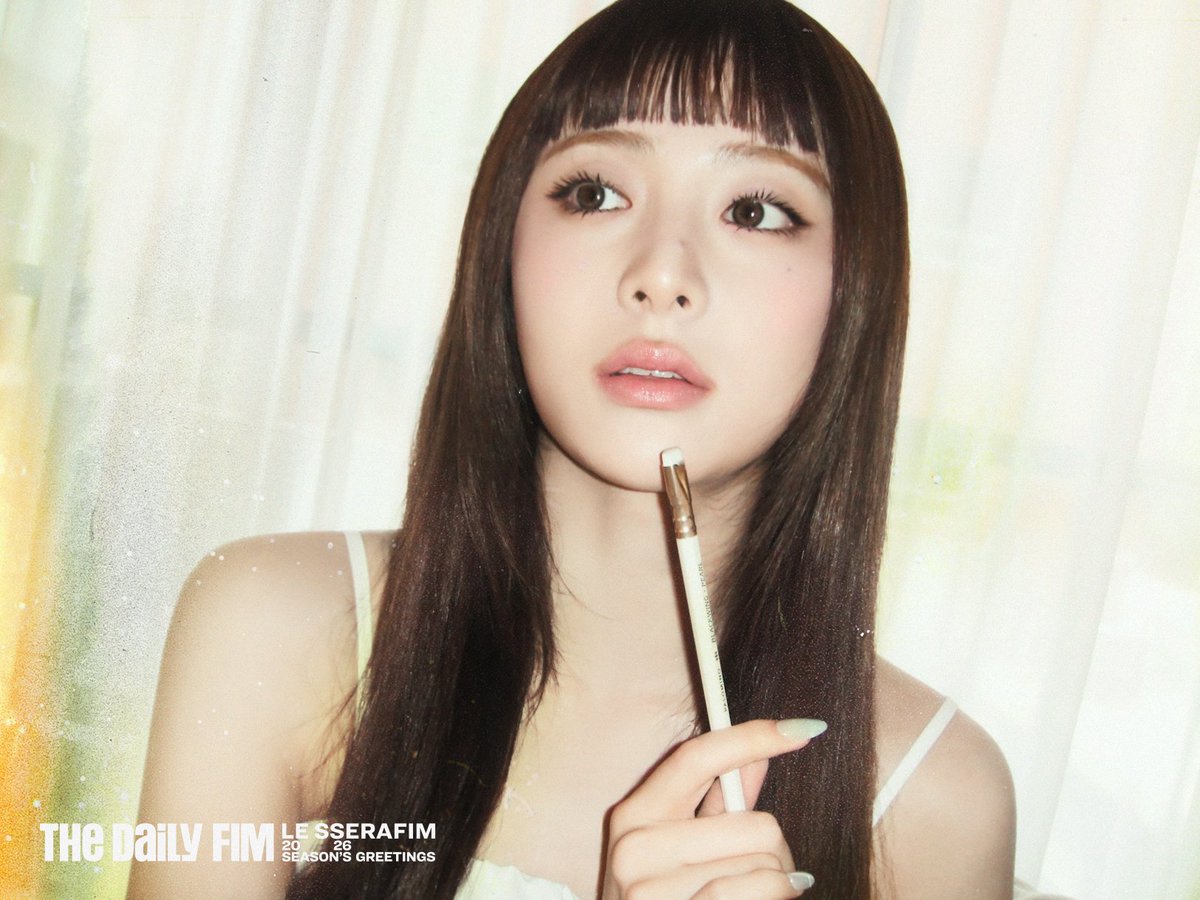 LE SSERAFIM 2026 SEASON'S GREETINGS Preview Cuts #2

📂 PRE-ORDER : 2025. 11. 25 11AM (KST) 
📂 RELEASE : 2025. 12. 10 (KST) 

#LE_SSERAFIM #르세라핌
#THE_DAILY_FIM