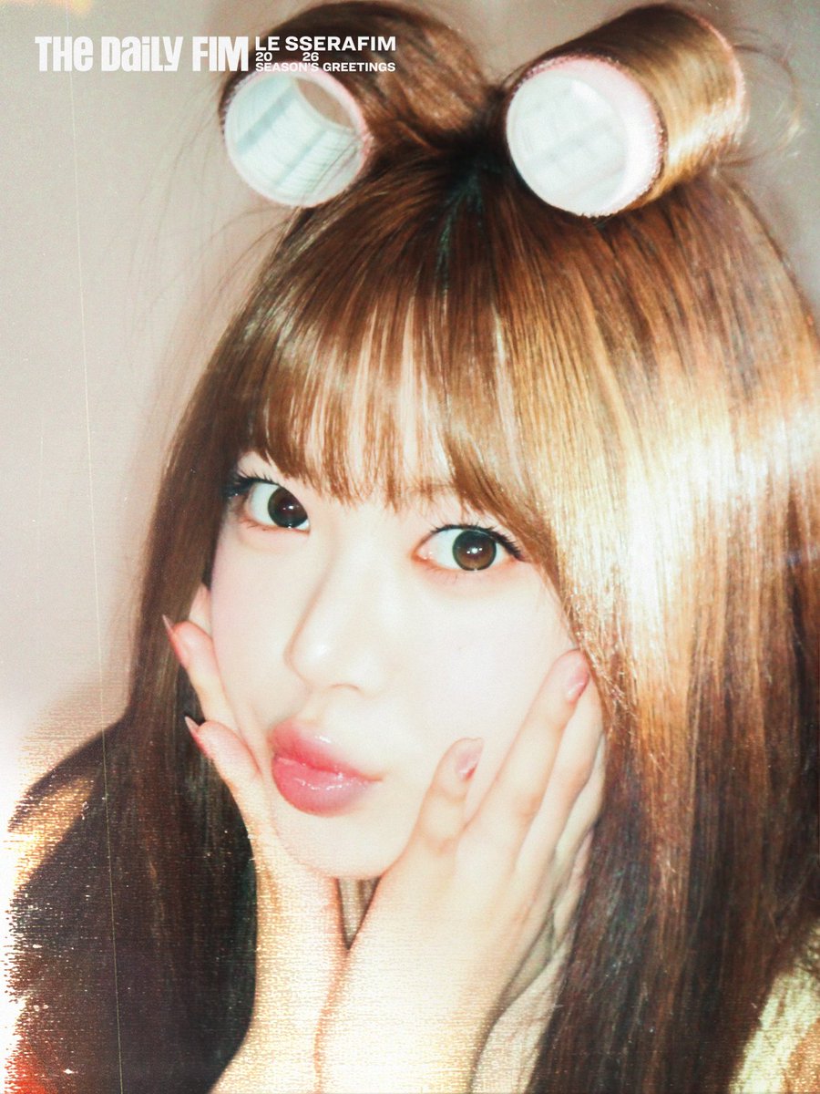 LE SSERAFIM 2026 SEASON'S GREETINGS Preview Cuts #2

📂 PRE-ORDER : 2025. 11. 25 11AM (KST) 
📂 RELEASE : 2025. 12. 10 (KST) 

#LE_SSERAFIM #르세라핌
#THE_DAILY_FIM