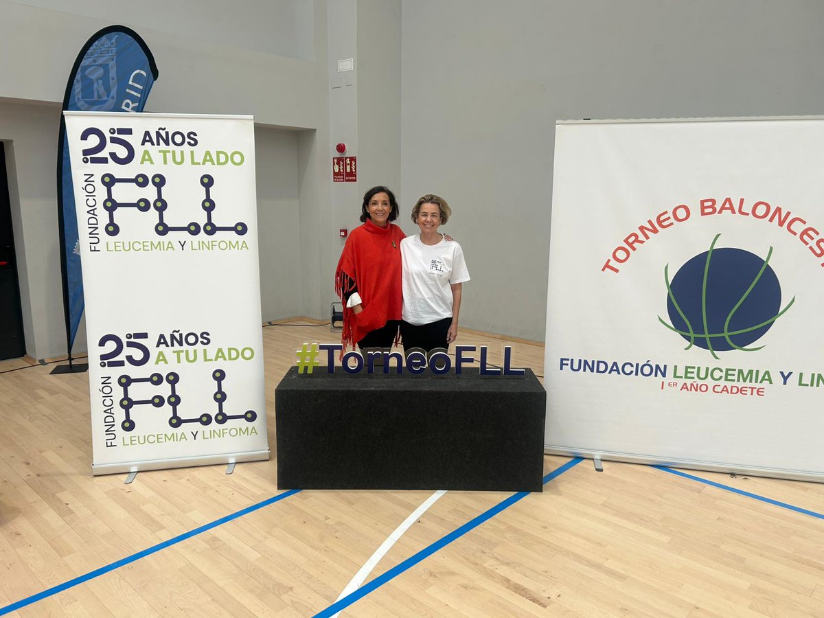 🧡Felicidades a la <a href="/fleucemiaylinfo/">Fundación Leucemia y Linfoma</a> por el éxito de otra edición del #TorneoFLL de baloncesto que une los valores del deporte con la concienciaición de la donación de #médulaósea. La responsable del Plan Nacional de MédulaÓsea, <a href="/LolaHerMaraver/">Lola Hernandez MD,PhD</a>, entregó los premios 
#donamedula