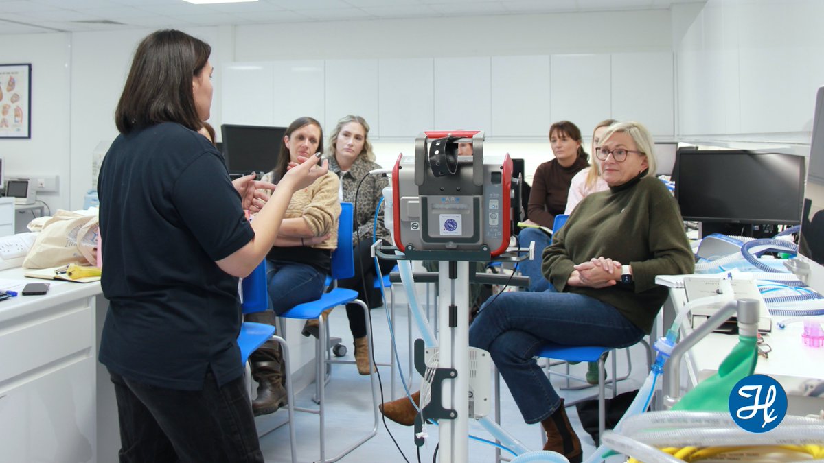 HamiltonMedical's tweet image. Empowering teams through shared learning 💪#HMUK delivered cascade training on the #HAMILTONT1 at Eastwood Park, building confidence and skills to share knowledge with peers. Thanks to @EWPtraining for the great facilities!
Learn more 👉 hamilton-medical.com/About-us/Conta…