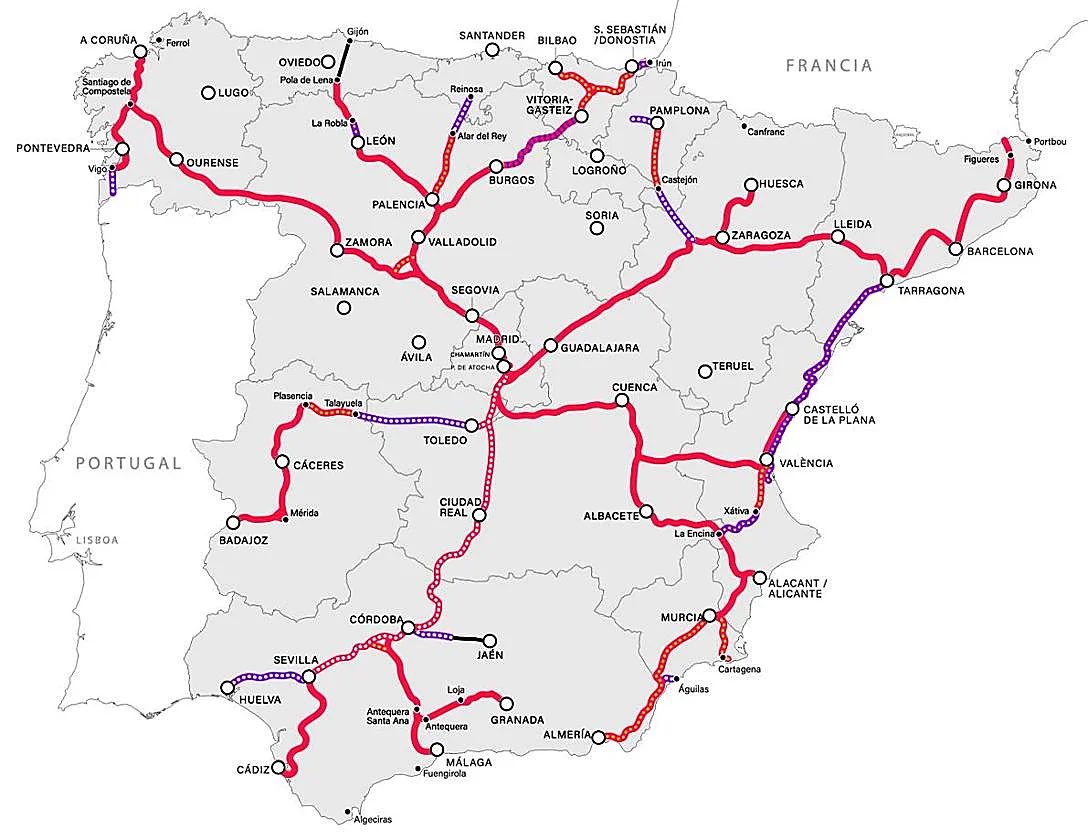 FdezSilva's tweet image. Salamanca, una de las ocho capitales que Oscar Puente planea dejar sin Alta Velocidad 🤯