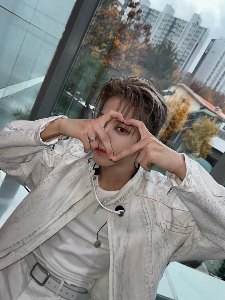 CLOSEYOUREYES JP (@CYE_JPOFFICIAL) / Posts / X