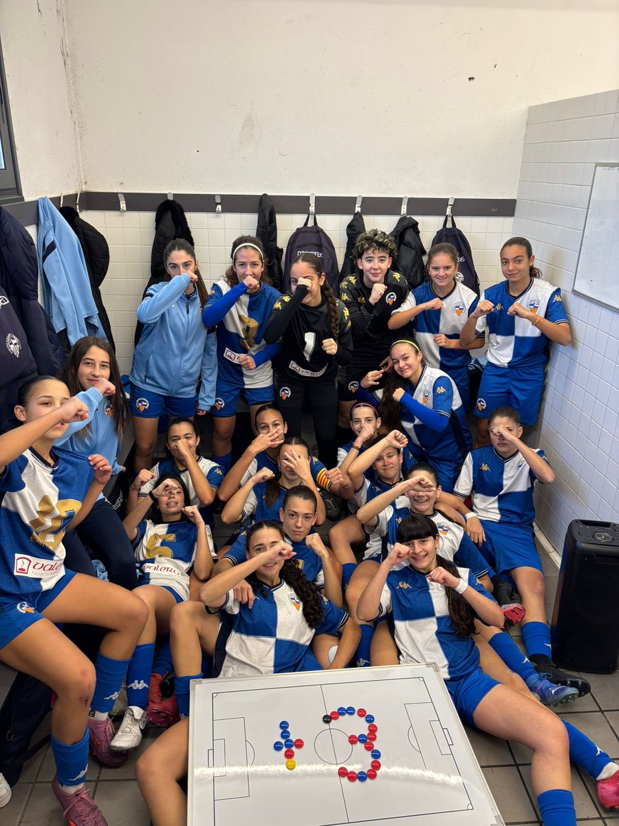 FutBaseCES's tweet image. 😍 Molt bona jornada dels 𝗖𝗔𝗗𝗘𝗧𝗦 𝗙𝗘𝗠𝗘𝗡𝗜𝗡𝗦!

🚀 Victòria del Cadet A contra les segones amb un gran joc!

🔝 El Cadet B es manté líder i invicte amb un nou triomf

#FutBaseCES