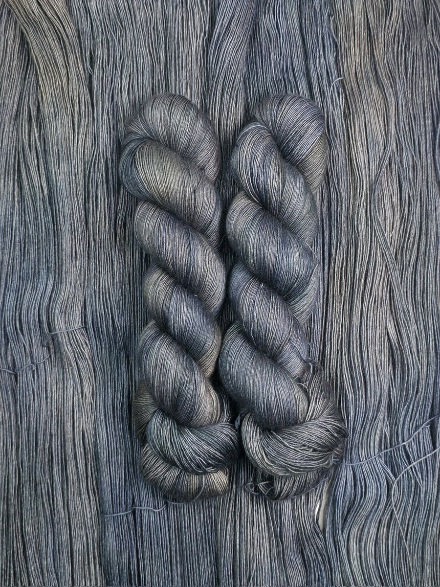 alldiv_alldiv's tweet image. 11월 26일(수)에 오픈하는 
달의 왈츠 Yak Lace 스와치입니다🍂
순서대로 
🔸️달의 왈츠 Yak Lace 2합
🔸️달의 왈츠 Yak Lace 1합 + Yak Lace 원사 1합
🔸️달의 왈츠 Yak Lace + 달의 왈츠 Lace 1합 입니다.

일주일동안 10% 할인도 있으니 놓치지 마세요😉