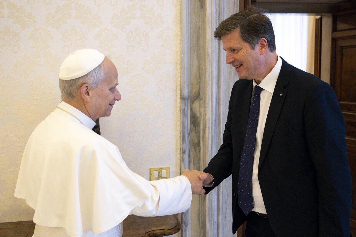 EduardHabsburg's tweet image. The rumors are true - after 10 years I am taking my leave as Ambassador of 🇭🇺 Hungary to the 🇻🇦 Holy See.
My mission ends Nov 30.
I am returning to Central Europe - new adventures coming soon...