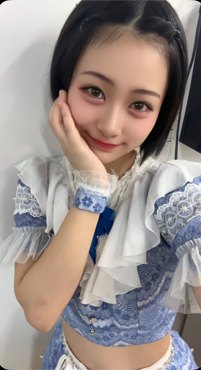 LIVEありがとう💗😭#momograci さんのGive me Bunny Love🐰👯‍♀️コラボさせて頂きました✨ありがとうございました！また踊る機会あるといいな…🫶
三連休の最終日‼️会いに来てくれて感謝です！
おなかすいたあああー！！！！
気をつけて帰ってね💕︎おやすみなさい！