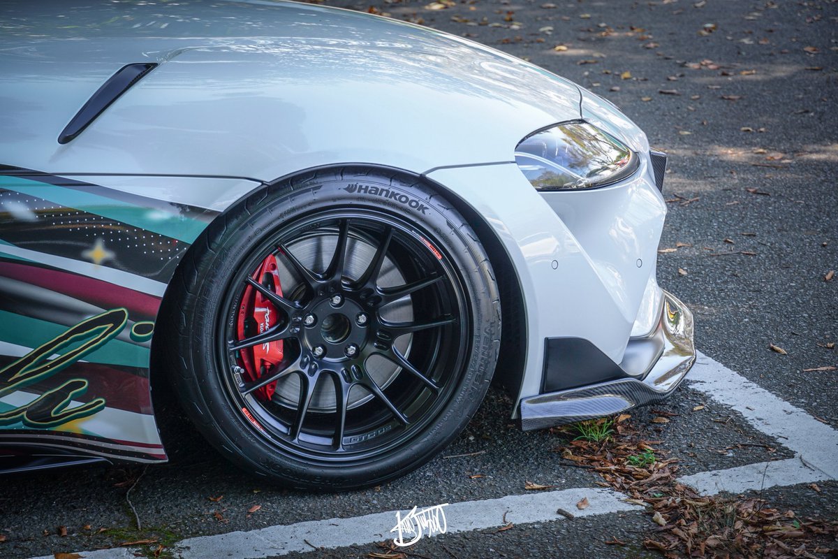 人に撮ってもらった写真どれも良くってカメラ欲し〜に定期的になる