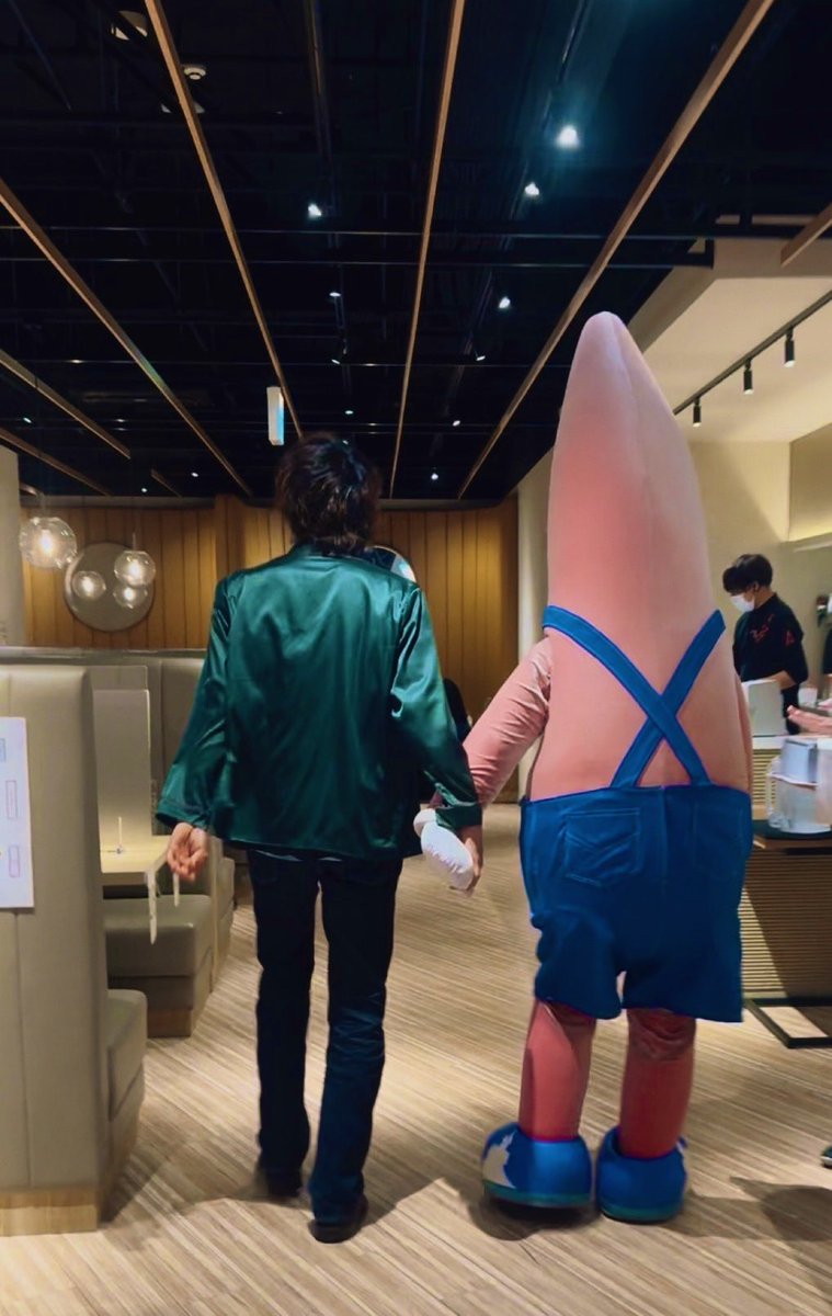 RED° TOKYO TOWERコラボレーション、本日も伊東歌詞太郎マイスター