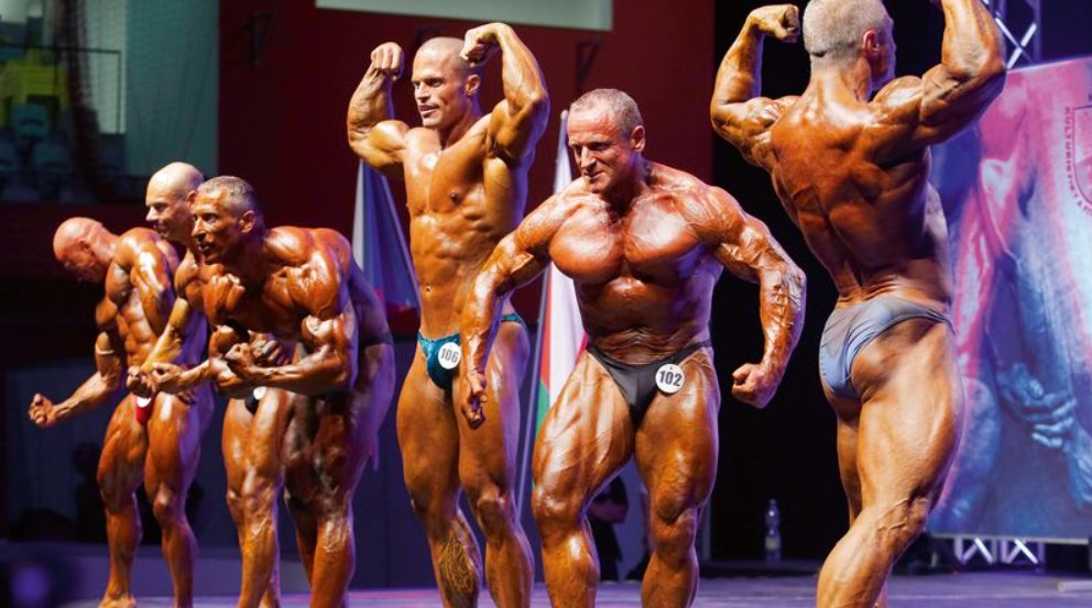 ...akuližeje zima, posíláme s Kudrnáčem <a href="/krupka_jiri/">Krupka Jiří</a> na silňice sypače. Bzděte opatnrě