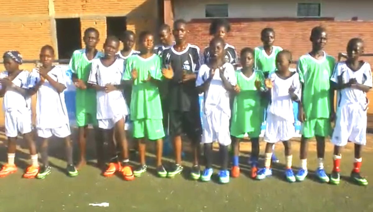 action humanitaire africaine tweet media