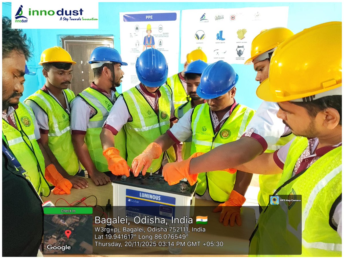 innodust's tweet image. 🔋✨Power Check in Progress!

Today’s practical session focused on mastering the essentials of battery health. Trainees tested cell voltage &amp;amp; gravity using a hydrometer.

📩 Email: marketing@innodust.in
🌐 Website: innodust.in

#Innodust #SolarTraining #BatteryTesting
