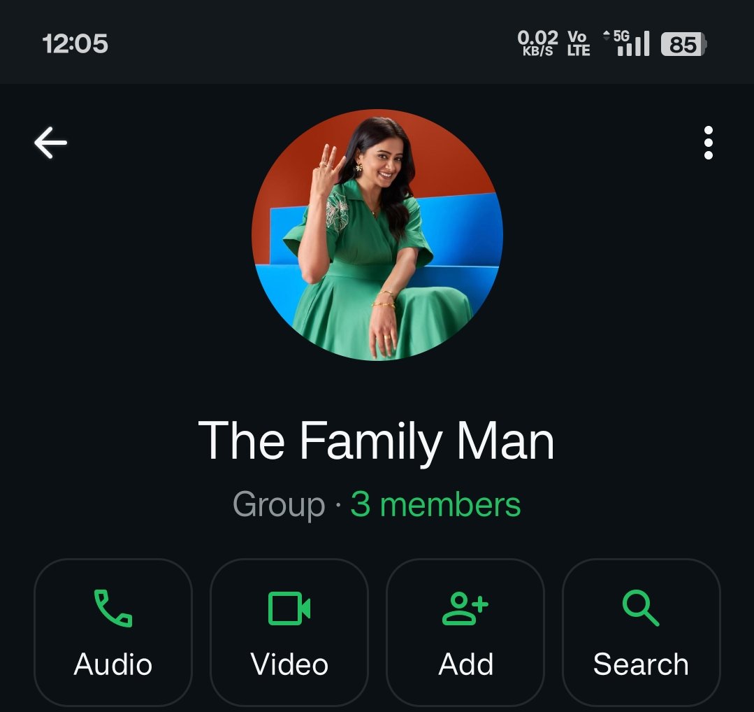 techyaaditya's tweet image. I have a whatsapp group where me and my other two friends discuss about the possible story of season 4 of #thefamilyman 

@BajpayeeManoj @sharibhashmi