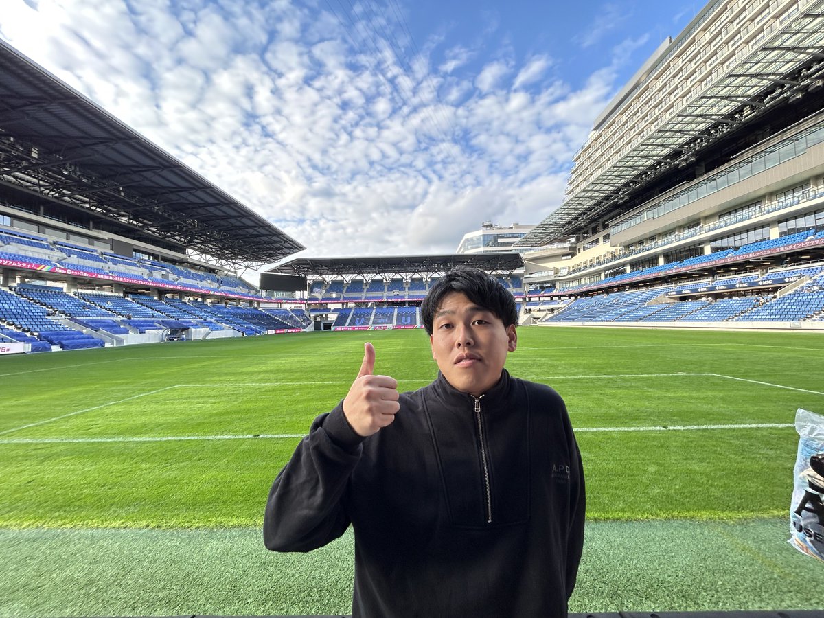 yasukg1's tweet image. 嘘みたいな東さん撮れた
#vvaren