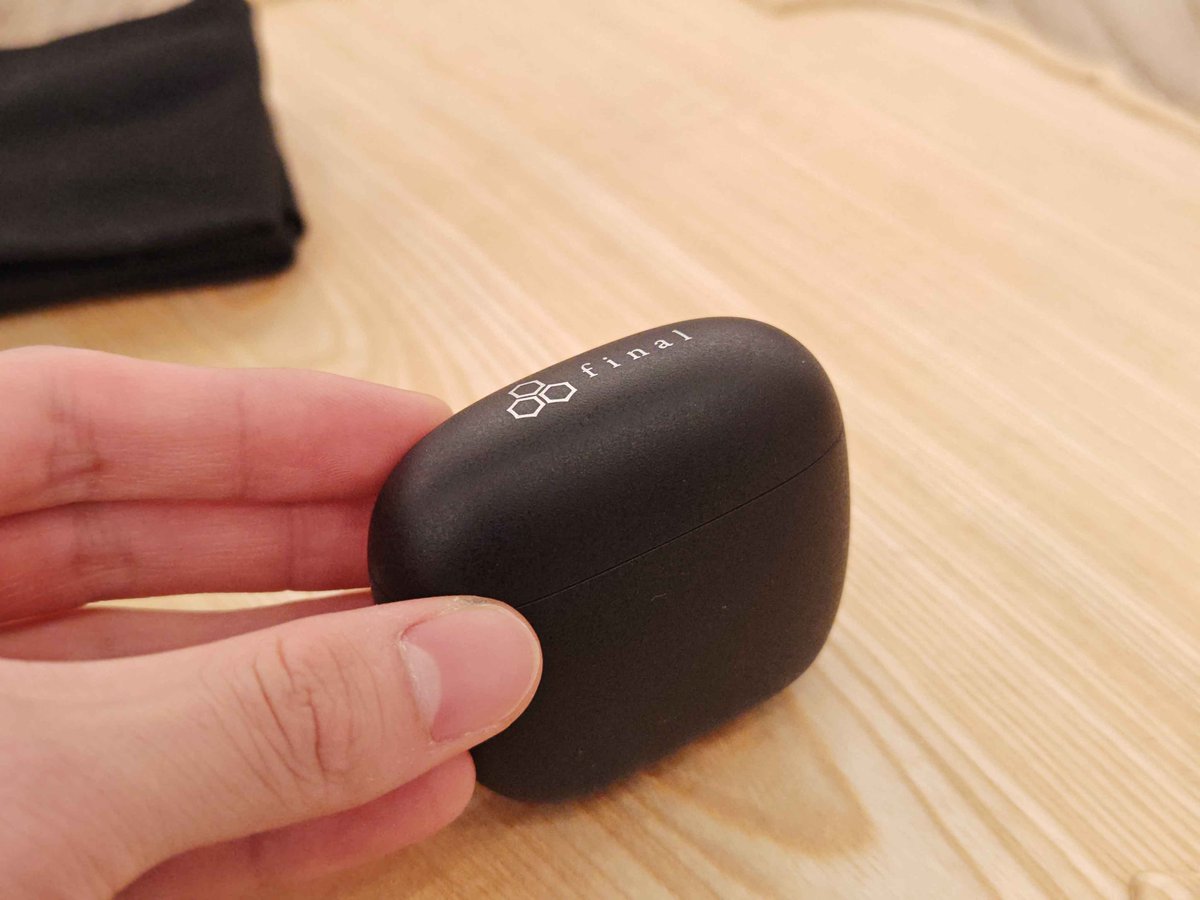 tyorome_Next_X's tweet image. #TONALITE ということで体験会に行って聞いてきた。

最初Generalから聞いた時点で十分解像感もいいし悪くなかったけど、予約枠でスキャンしてPersonalizeでも試したら全然違って驚いた。
元々あった音への距離感が縮まって空間が広がったようにも感じたしより細かい音も追いやすくなった。…