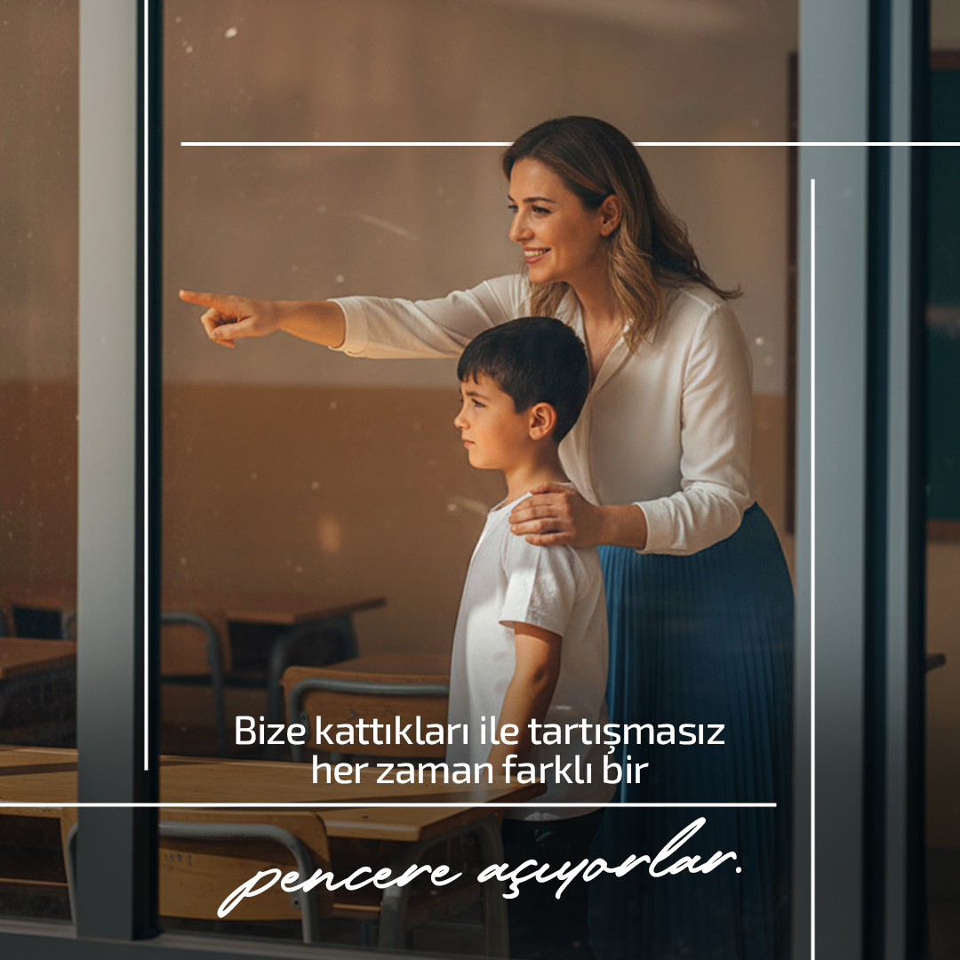 Egepentr's tweet image. Bize tartışmasız hep farklı bir pencereden bakmayı öğreten ve ufkumuzu açan tüm öğretmenlerimizin Öğretmenler Günü kutlu olsun!

#EgepenDeceuninck #ÖğretmenlerGünü