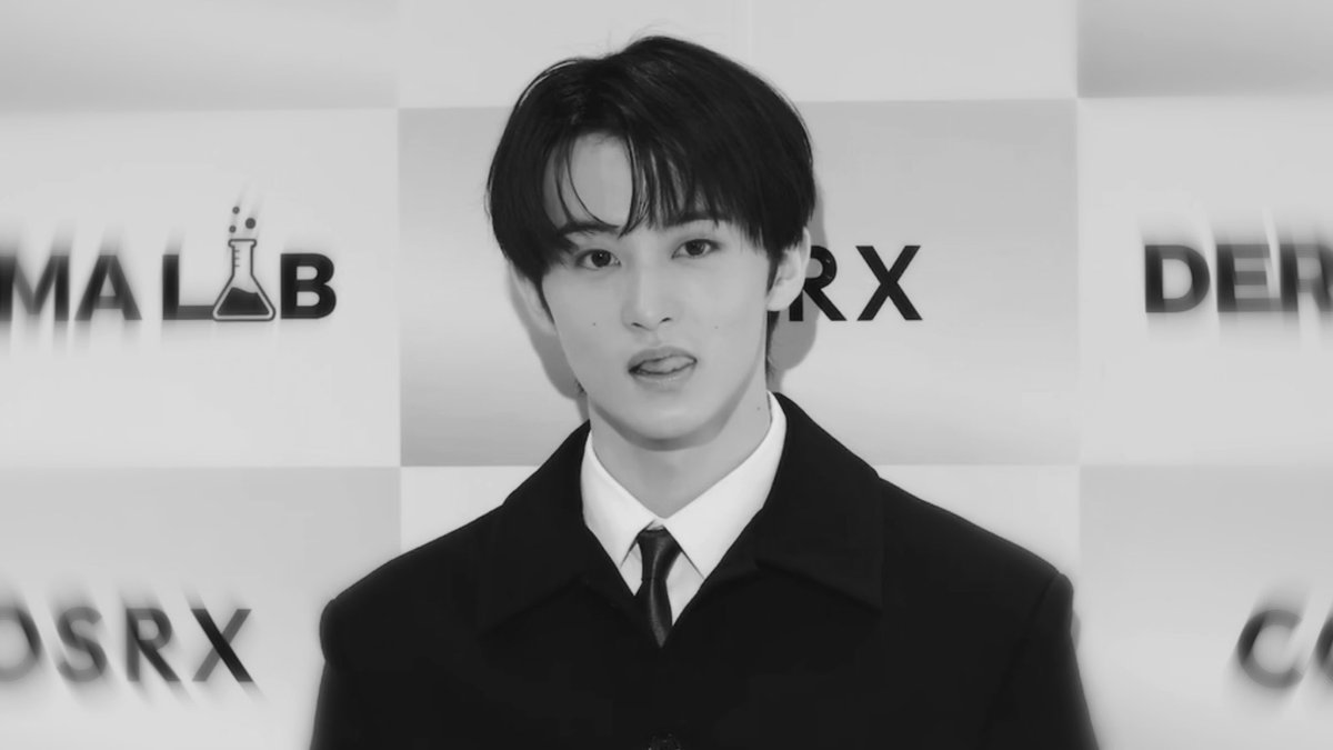 sskngntuk's tweet photo. 🖤 https://t.co/RZ81jrGPjv