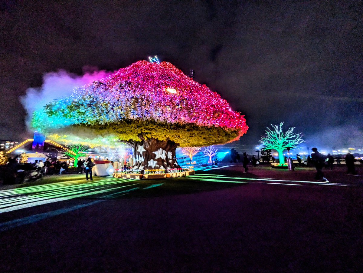 ウマイルスクエアのメガツリーはゲーミング仕様になっています！

#東京メガイルミ 
#TCK