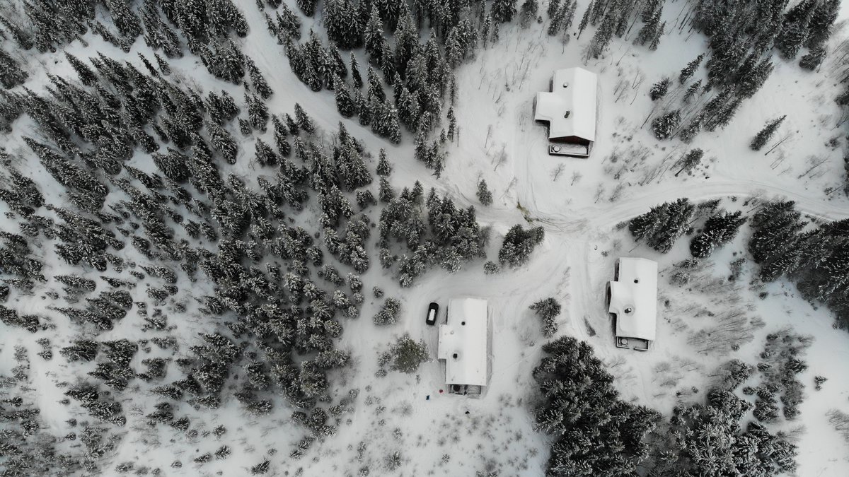 RomanP314's tweet image. Cabins #winter #cabins #Norway