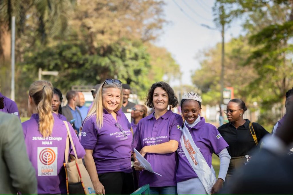 EstherBirungi22's tweet image. The Strides For Change walk is here 
We are prepared,we’re energized and we’re united for safer digital spaces.
Each step we take is a step toward ending digital violence.
📌 Makerere University Rugby Grounds 
#16DaysOfActivism #EndDigitalViolence