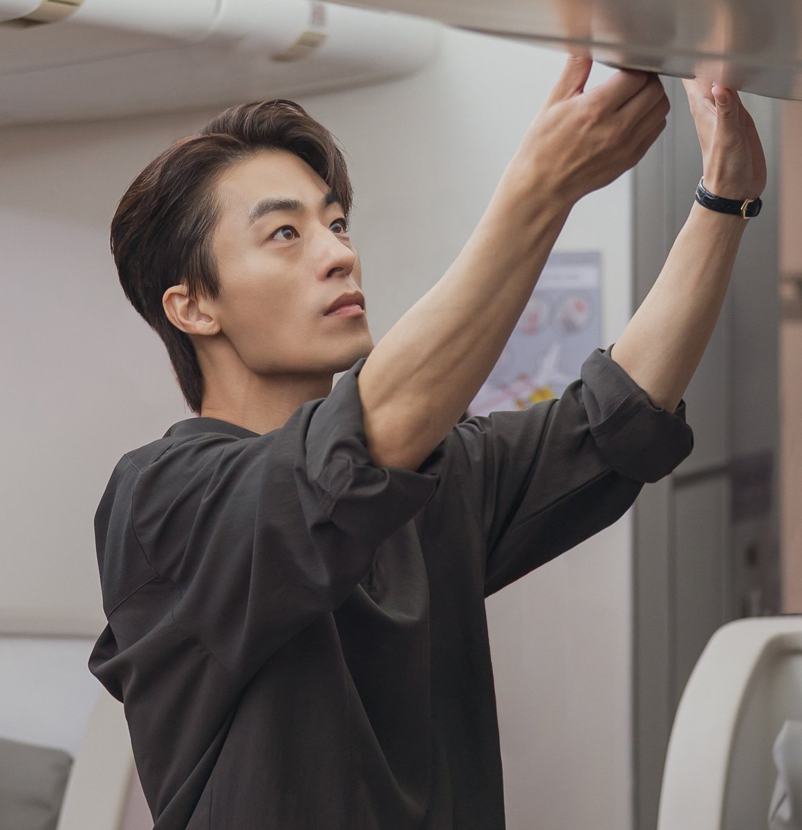 지금 이런애가 이렇게 컸다는거야???
하............