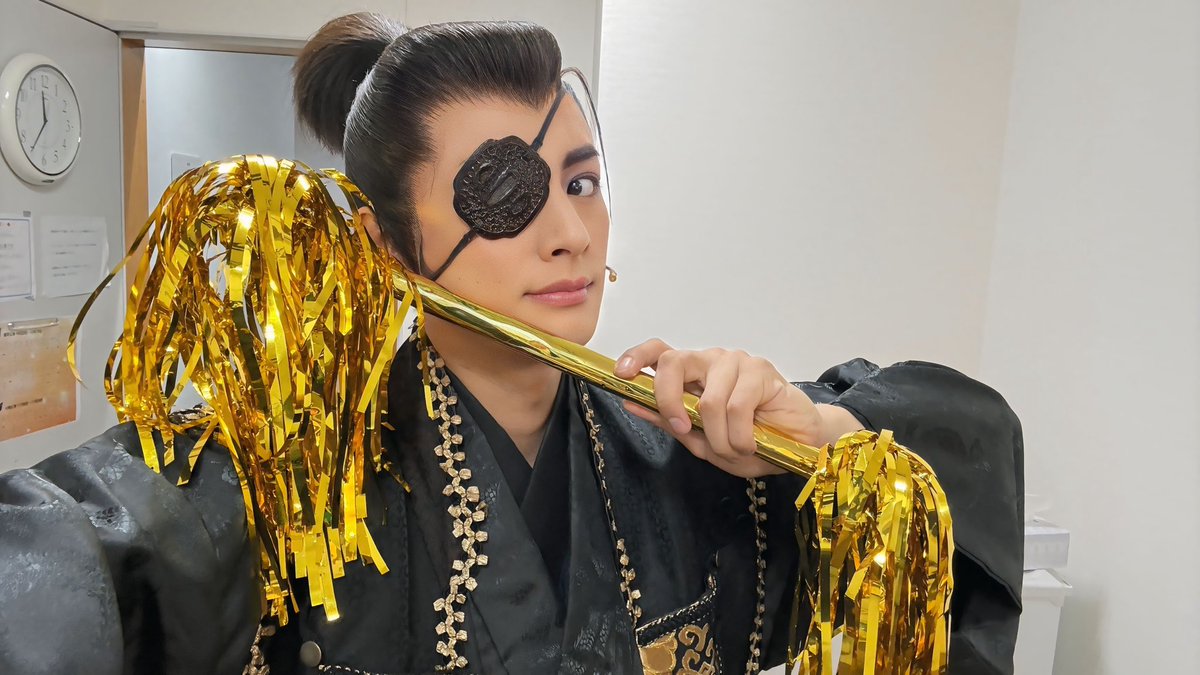 yuta_tachibana_'s tweet image. 『大逆転！戦国カーニバル』
大千穐楽！！ありがとうございました！！！
57公演のロングラン無事に終わりました！
素晴らしいカンパニーとスタッフさんそしてお客様！
もうこの生活に慣れすぎて明日からサンバがない生活が考えられません！
またお会いしましょう！オレ！
#戦国武将誉賑…