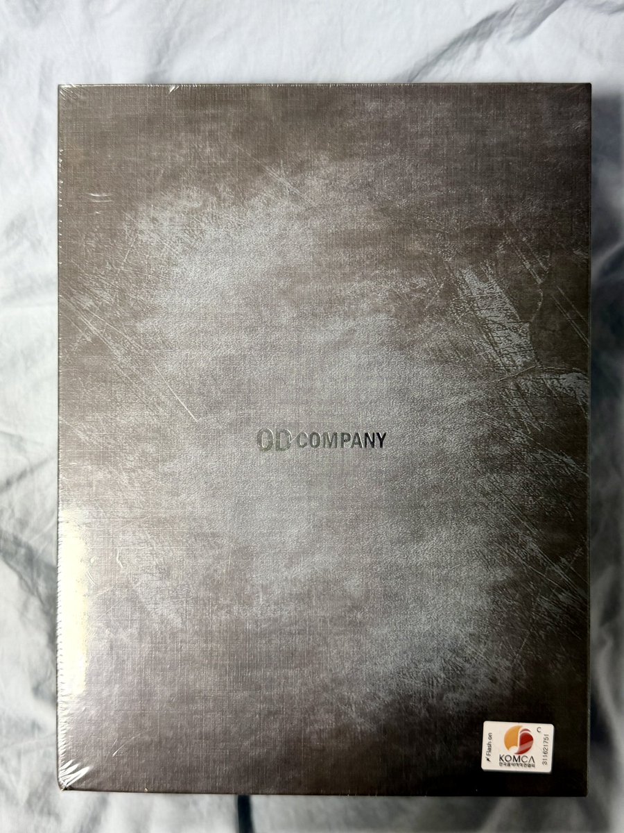 [양도]
2023 뮤지컬 드라큘라 일괄양도 
프로그램북 15,000
OST CD(미개봉) 60,000
일괄 7만원 양도 합니다. (운미포)

택배, 반택, 일정맞는 경우 직배가능.
장터봇 태그 빼고 댓글 또는 DM 주세요.

미리 RT&amp;장터봇님 감사합니다.
<a href="/XIA_market/">XIA장터봇</a>