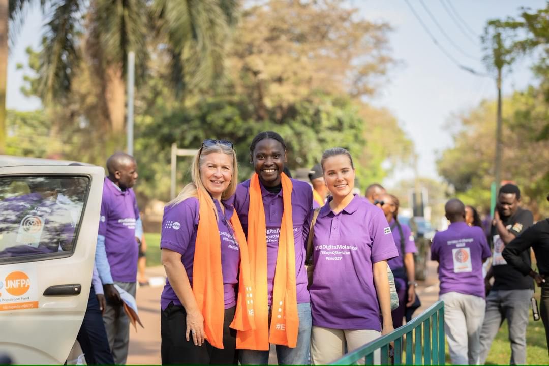 0_BENTLEY_'s tweet image. Today, we walk for change. 💪🏾💜

The Strides for Change Walk is on as we rally to end digital violence against women and girls.

#Stride4ChangeAtMak 
#EndDigitalViolence

@UNFPAUganda