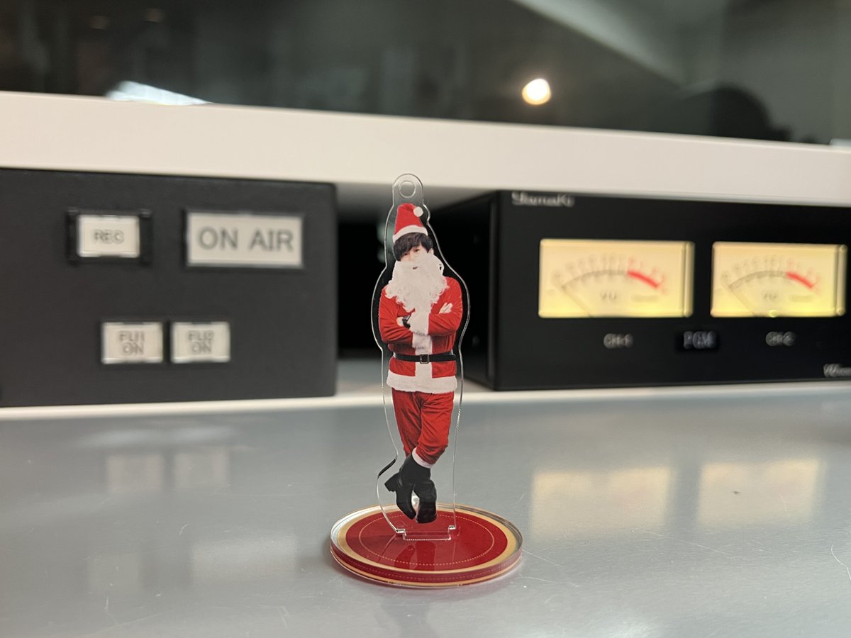 三連休の最終日。
みなさんはいかがお過ごしですか？
Your Christmas Nightへお出かけされたみなさん、感想メールお待ちしております☺️🎄
メール→record@digisbs.comです。

さて、今週は1979年の名曲から
竹善さんセレクトでお届けします🎶
SBSラジオは18時から📻

#竹善レコード部屋
#佐藤竹善