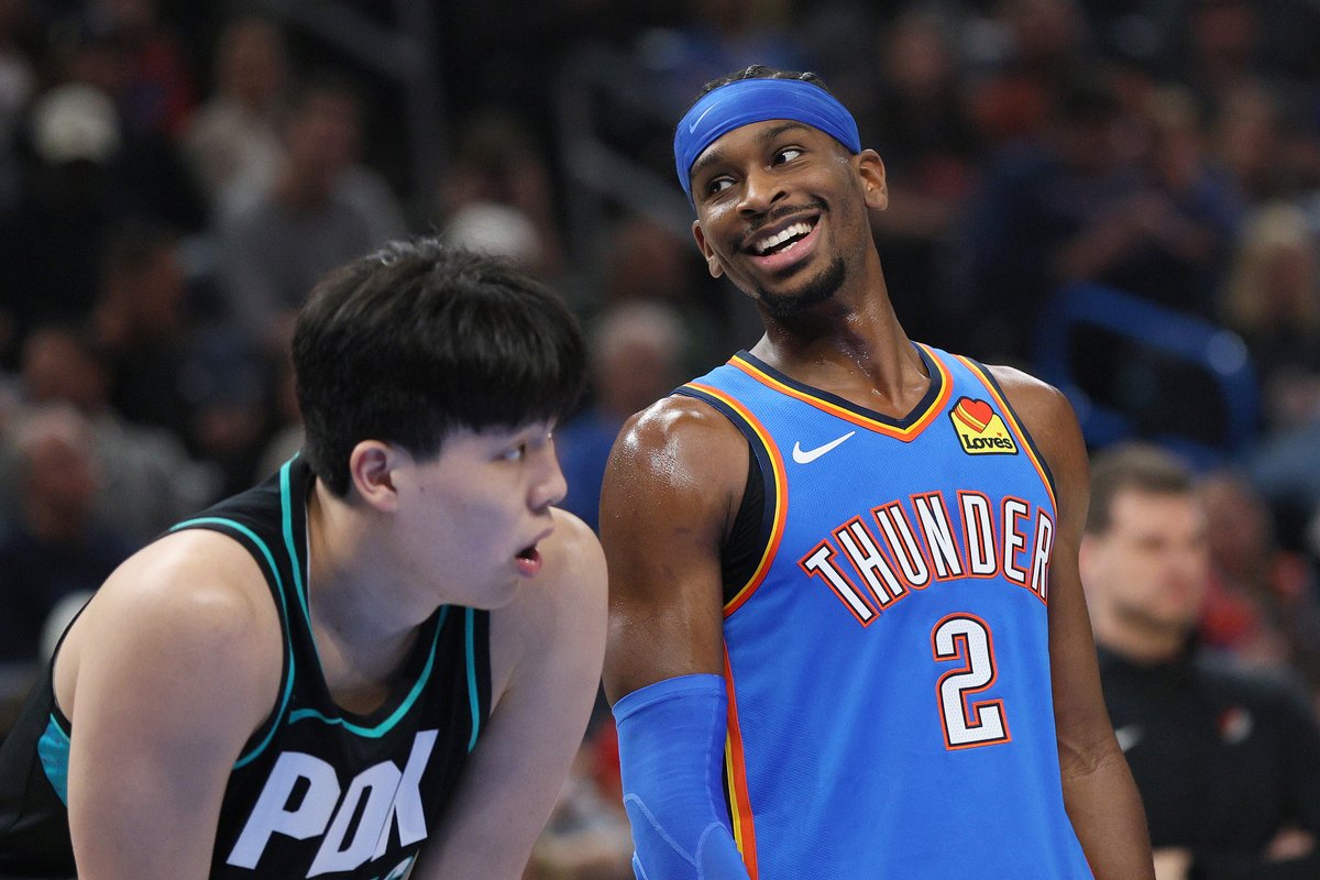 CGTNSportsScene's tweet image. ⚡🏀#SGA scored 37 PTS as #OKCThunder crushed #Portland 122-95, avenging their only loss this season. 

📊 Thunder now 17-1, 9-game win streak, joining an elite club for best starts in 30 years.

🇨🇳 #YangHansen chipped in 8 PTS, 4 REB &amp;amp; 3 AST in 17 mins, but it wasn’t enough.