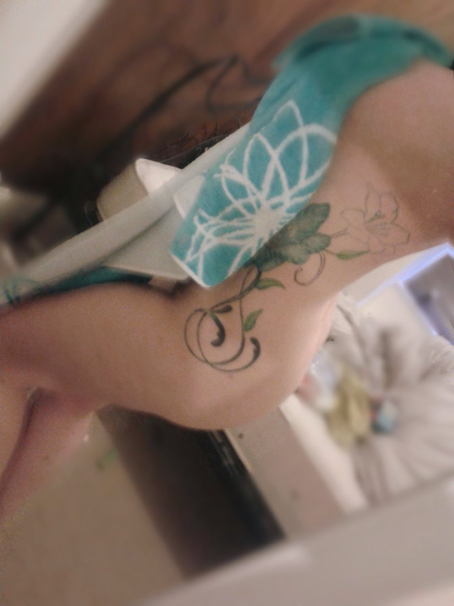 Listen to Lara tweet media