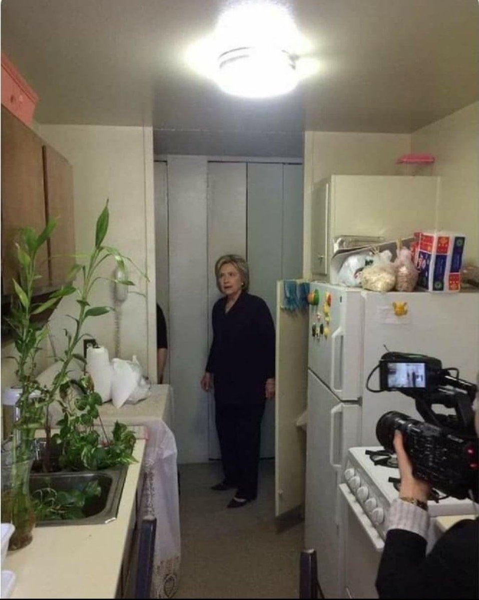 <a href="/uncledoomer/">doomer</a> Milwaukee owner seeing a ryobi owner’s workshop for the first time