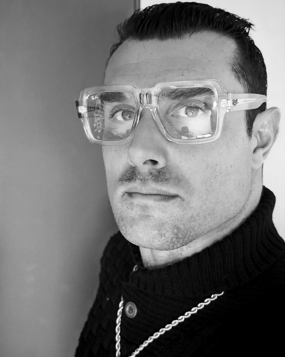 Salut X et passez une excellente semaine ! 😘