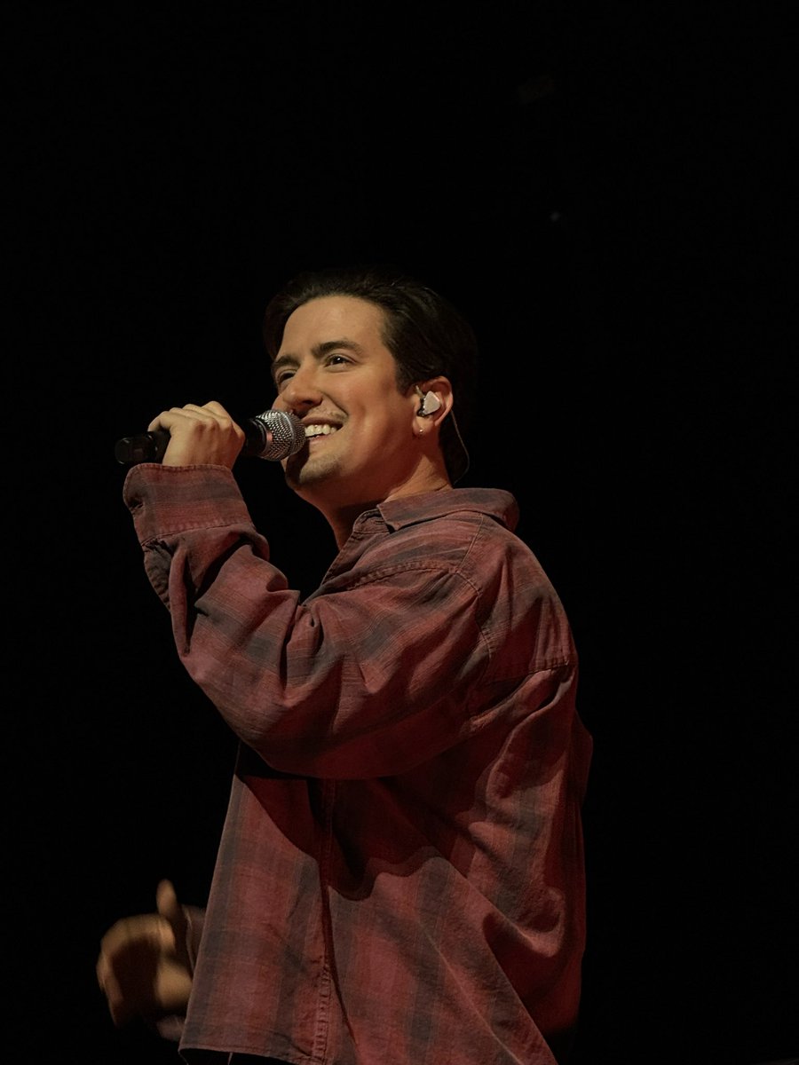 DooPenaVegasWWG's tweet image. Logan in Berlin !