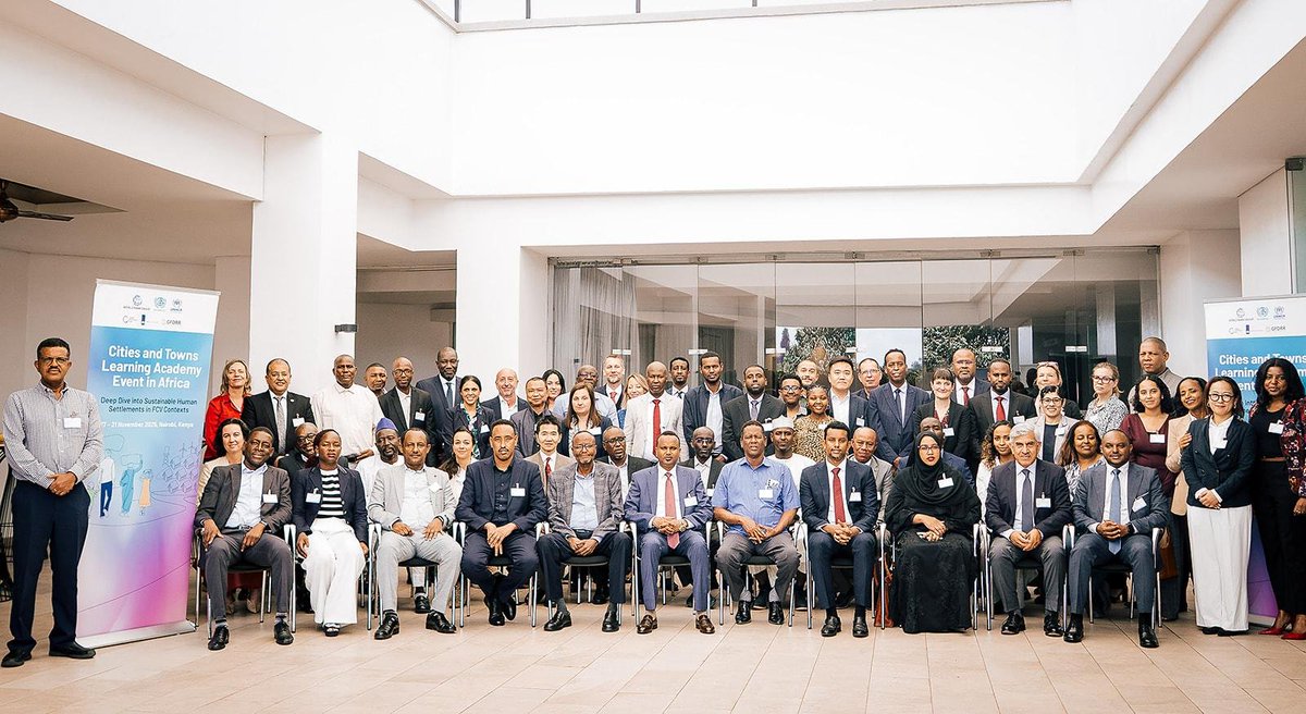 #UNHCR, the <a href="/WorldBankKenya/">World Bank Kenya</a> &amp; <a href="/UNHABITAT/">UN-Habitat</a> co-hosted the Cities &amp; Towns Learning Academy Event in Nairobi, (17–21 Nov) bringing together Somalia’s central &amp; local government reps to tackle challenges and shape climate-resilient, sustainable urban solutions for the displaced.