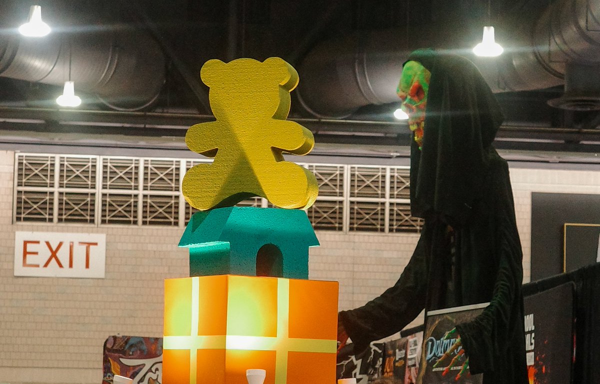 TheLibraryGamer's tweet image. Spooky