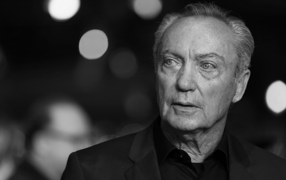 Умер немецкий актер Удо Кир.

Он снялся в «Догвилле», «Нимфоманке» и других картинах Ларса фон Триера, а также в «Мой личный штат Айдахо», «Армагеддоне», «Эйсе Вентуре», «Суспирии» и в еще многих фильмах и сериалах.

Ему был 81 год.

Фото: Getty Images