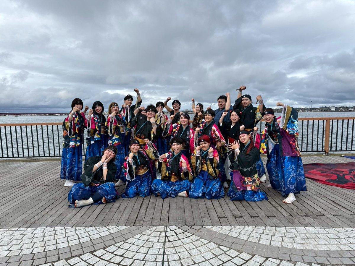 takap_0809's tweet image. 人生初の #黒潮よさこい祭り は青森の凛轟さんにお世話になりました🍎南中対決はレンタル衣装とは思えないくらい衣装ぶん回して、2回も勝てて、最高でした🔥本祭は決勝行けなかったけど動画の中でしか見たことないチームさん沢山でドキドキバクバクでした🫀
ありがとうございました🍎🫧