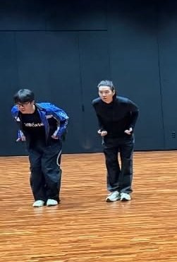 yoonjimbles's tweet image. IS THAT