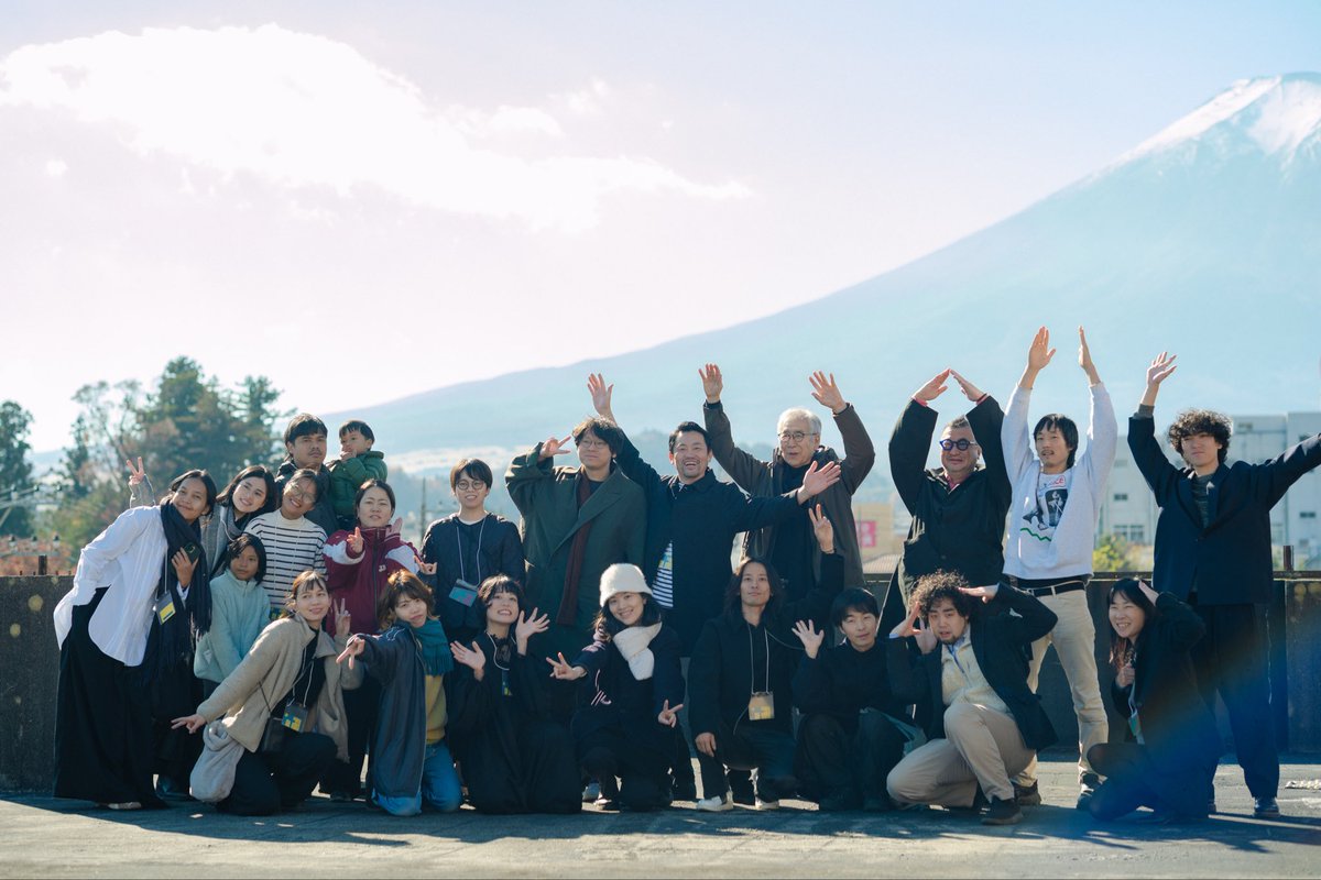 tamblk's tweet photo. Fuji Textile Week 2025のキュレーションさせていただきました。地域との密着の粒度がさまざまにある地方芸術祭というフォーマットですが、今回はとても地域の皆さまからの評価も高く、作家の皆さんと一緒にこの場所を作り上げることができたのが大変喜ばしいです　12/14まで！ https://t.co/NbDVDmCrsE