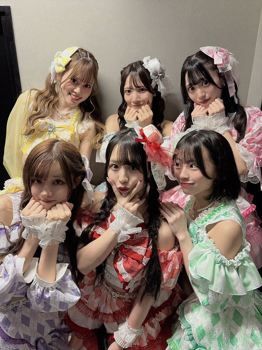 polarismile0530's tweet image. POLAROID mini 10 vol.4
ありがとうございました✨

次のライブはこの後❣️

UP-T FESTIVAL mini Vol.33
 📍SHIBUYA VIDENT
⏰ 19:55〜20:15
🗣️20:25〜21:25
🎁お目当て特典:2ショット写メ
🎟️チケットご予約はこちらから
tiget.net/events/437269

 #ポラリスマイル  #ポラマイ