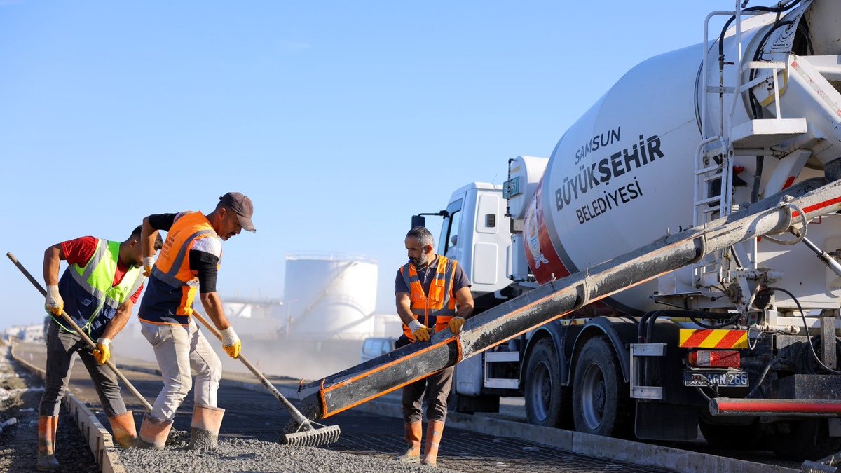 Samsun Büyükşehir, 4 İlçede Ulaşım Ağını Güçlendirmeye Devam Ediyor

#Samsun #SamsunHaber #Çarşamba #Terme #Tekkeköy #Alaçam

surmansethaber.net/samsun-buyukse…