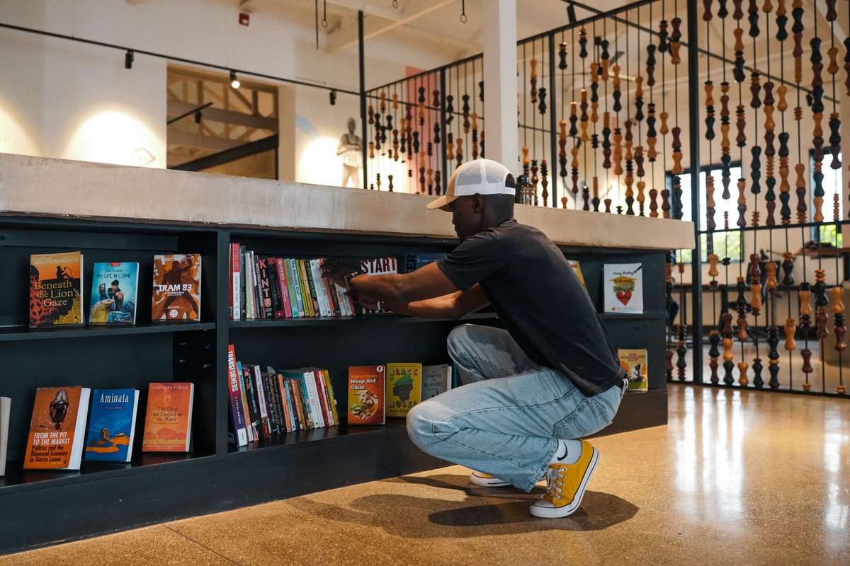 kikao64's tweet image. Need a breather between tasks? Step away from the screen and grab a book from our in-house library. At Kikao64, your coffee break can double as a mind break, and sometimes that’s exactly what keeps the ideas flowing.

Come work, read, reset, repeat. #CoworkingKe #WorkSmart