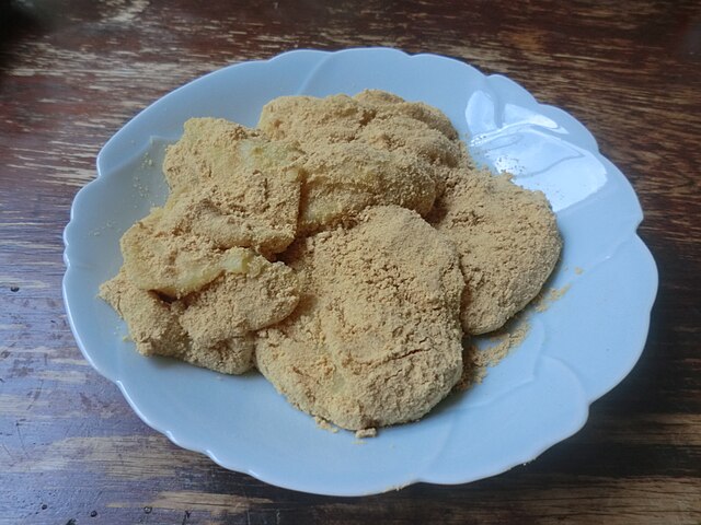 n_hotline_en's tweet image. [Japanese Cuisine] What if a bite could tell a town&apos;s story? Meet ねりくり (nerikuri), a little-known local cuisine where texture meets tradition. Curious? Follow to uncover its recipe and roots.